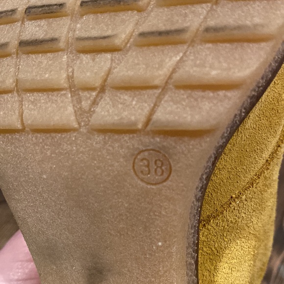 Anthropologie Jasper & Jeera Yuma Yellow Suede Booties - Picture 7 of 8